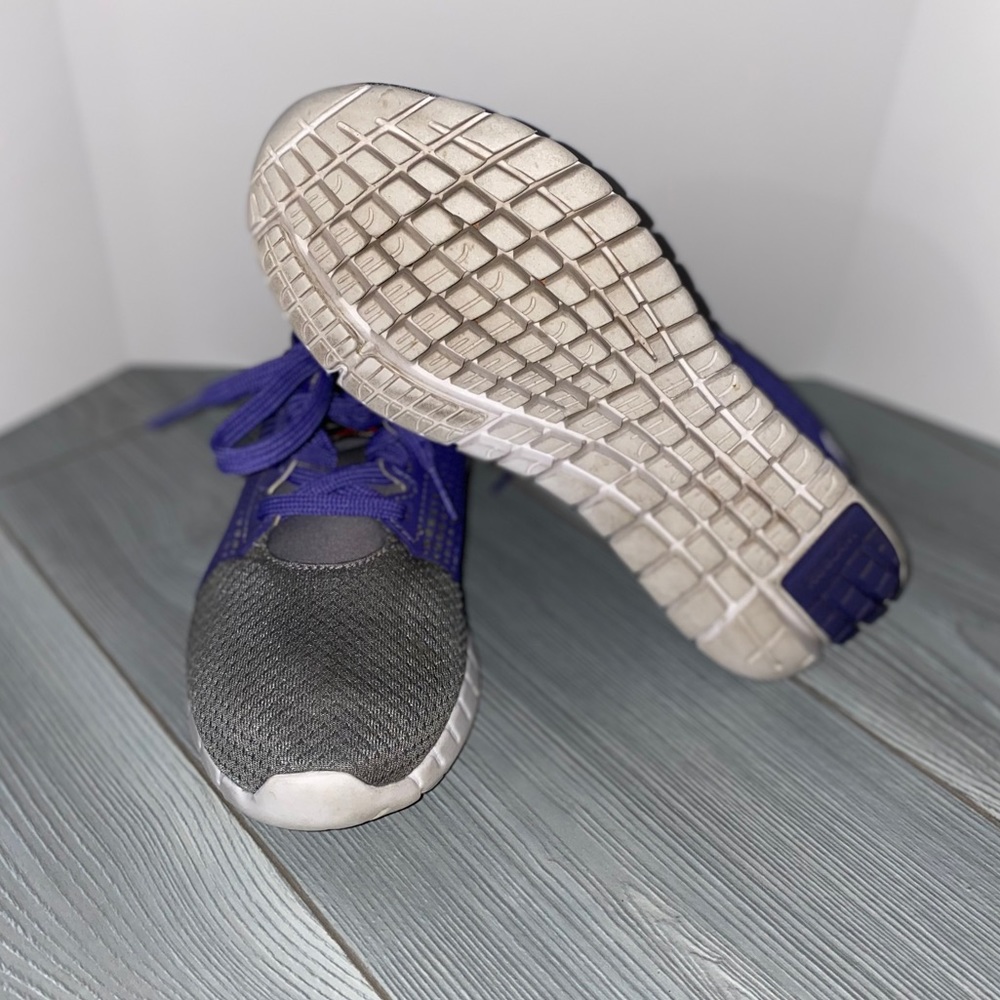 Reebok Shoes - Picture 5 of 6